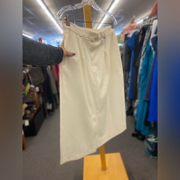 Worthington Sz 12/14 Ivory Suit - Picture 2 of 4